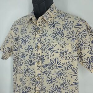 RSQ Mens Retro Floral Men's Size Medium Short Sleeve Shirt Hawaiian Travel